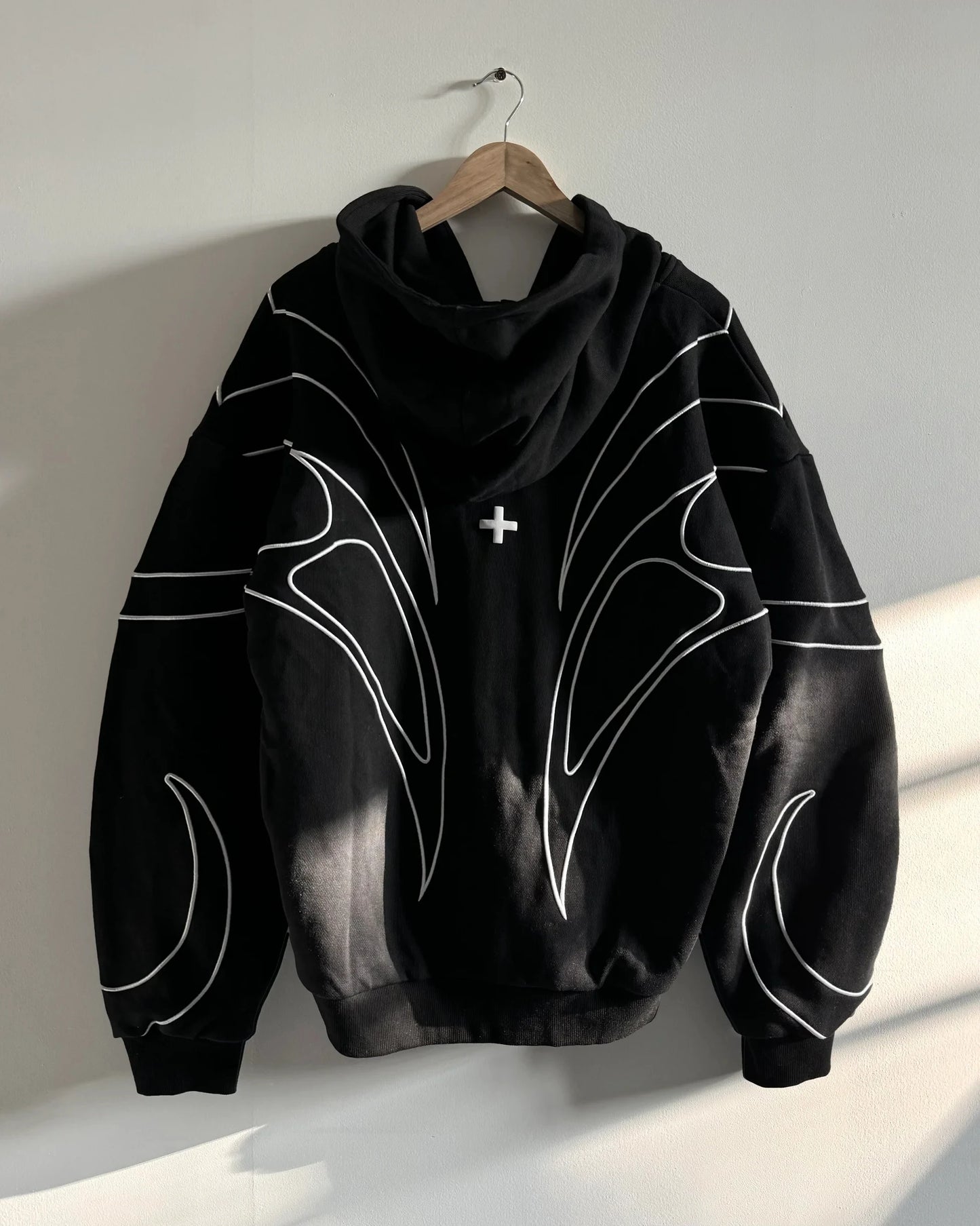 LOSARIS - CrossWave Hoodie